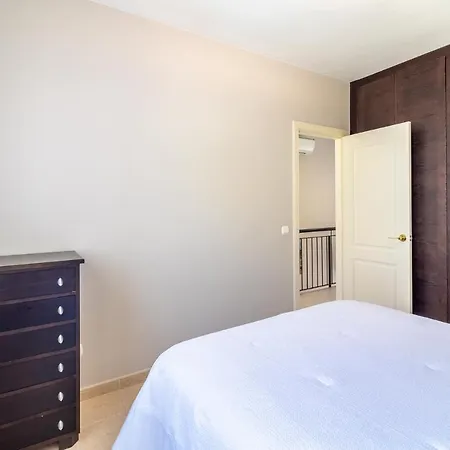 Flatguest Velas + Duplex + Pool + Terrace Dom wakacyjny