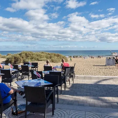 Dom wakacyjny Rosa Elena *